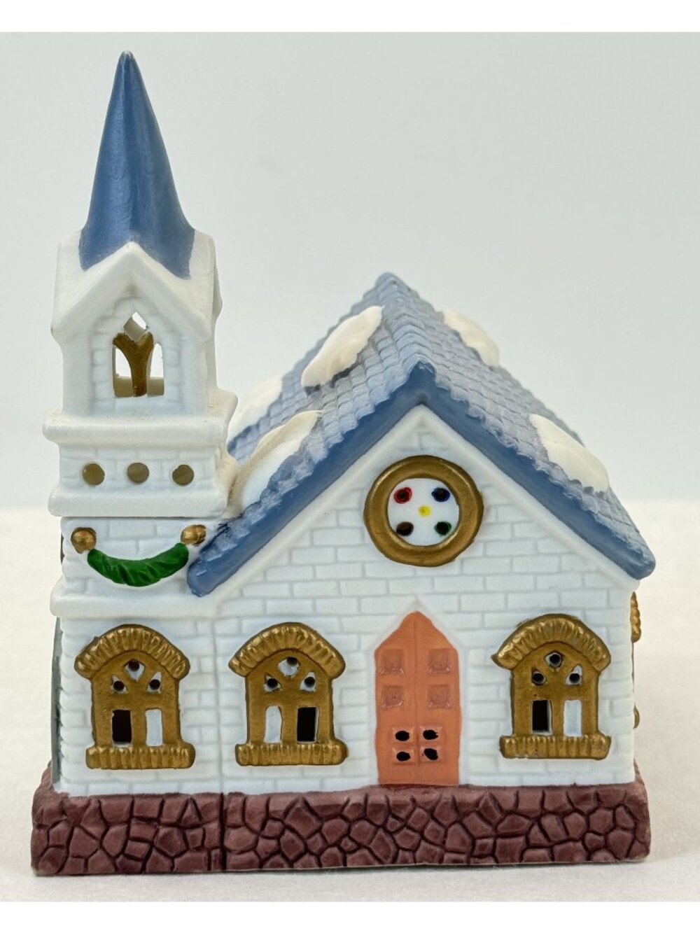 Lotus Ceramic White Church Vintage Christmas Village 4.5" Figurine Snow Accents